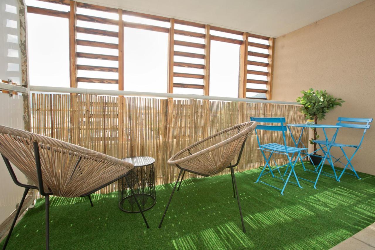 Grand Studio Avec Climatisation, Balcon Proche Gare Centre Ville 卢德 外观 照片
